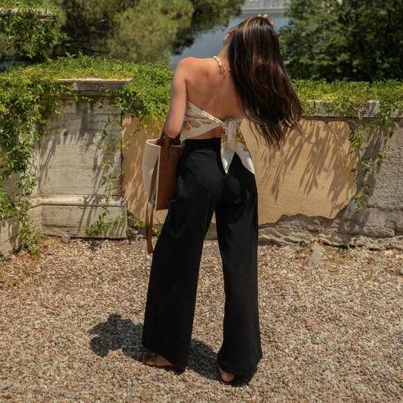 Lightweight high waisted pants with thick band and pockets - Picture 2 of 11